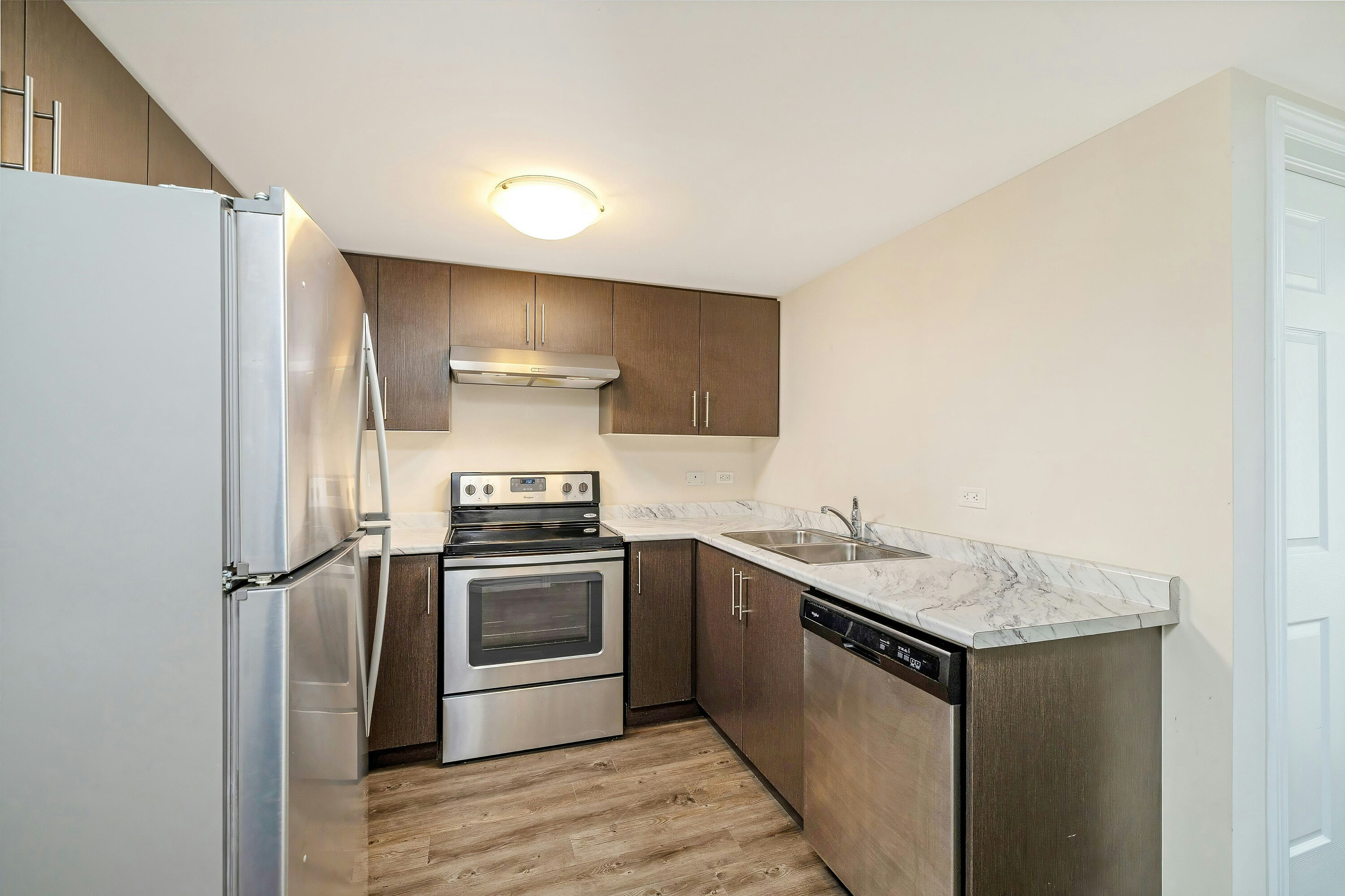 212-7 Kay Crescent, Guelph, ON, N1L 0P9 - 11