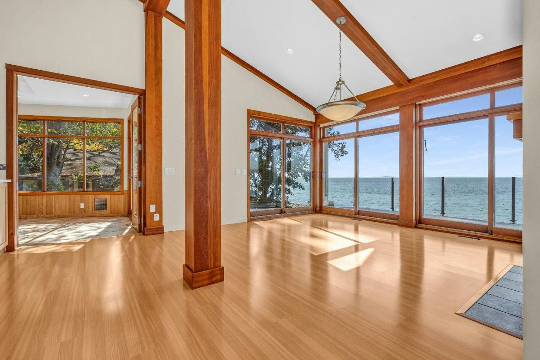 4893 Sunshine Coast Highway, Sechelt, BC, V7Z 0B6 - 8