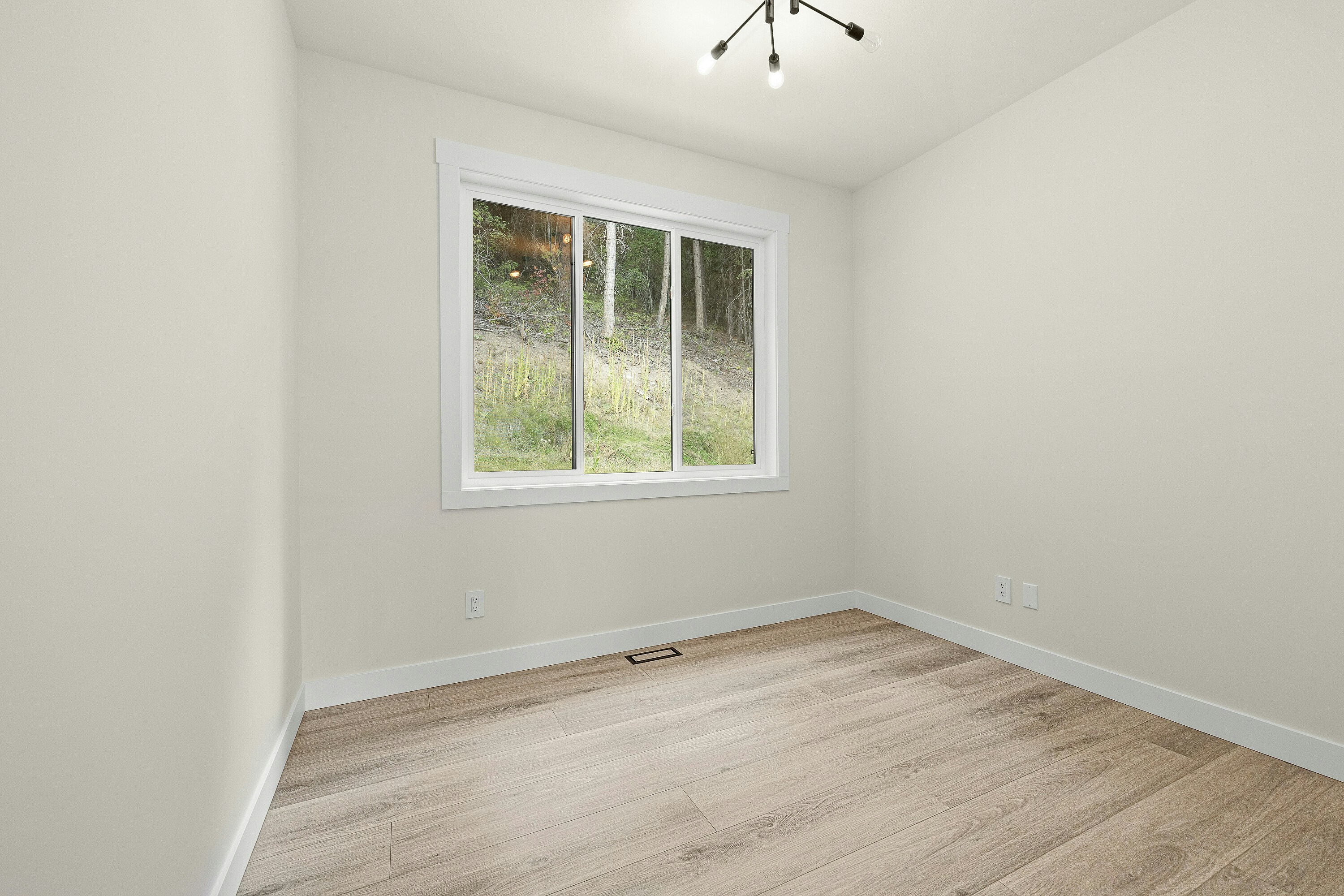 7863 Boulter Road, Vernon, BC, V1B 3N2 - 31