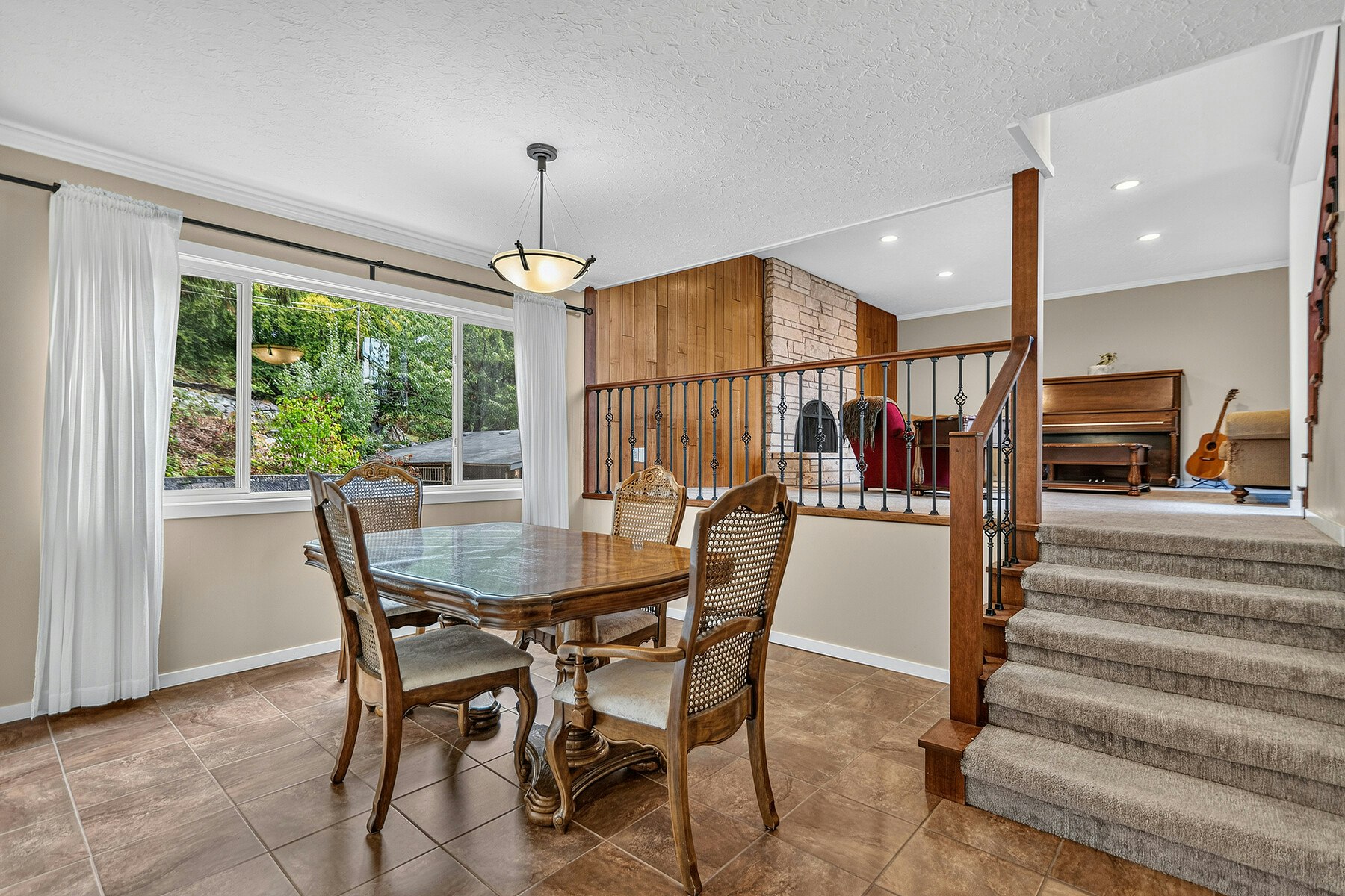 4898 Sunshine Coast Highway, Sechelt, BC, V7Z 0B7 - 15