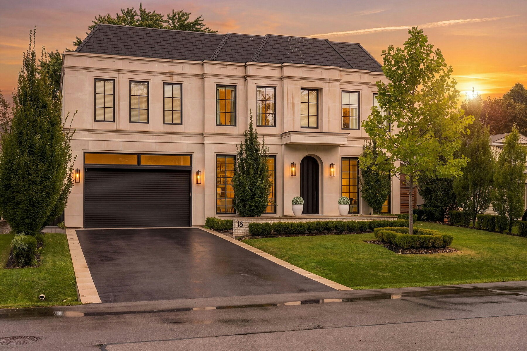 18 Blair Athol Crescent, Toronto, ON, M9A 1X5