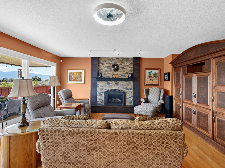 1645 Smithson Place, Kelowna, BC, V1Y 8N5 - 14