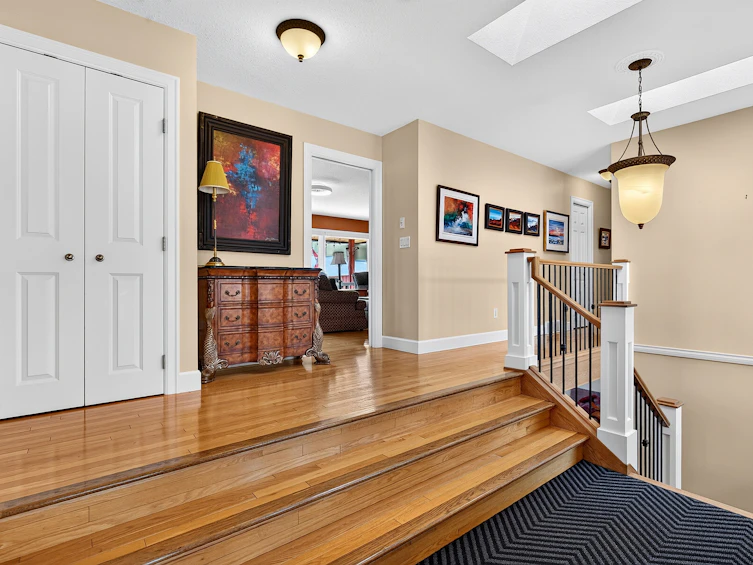 1645 Smithson Place, Kelowna, BC, V1Y 8N5 - 6