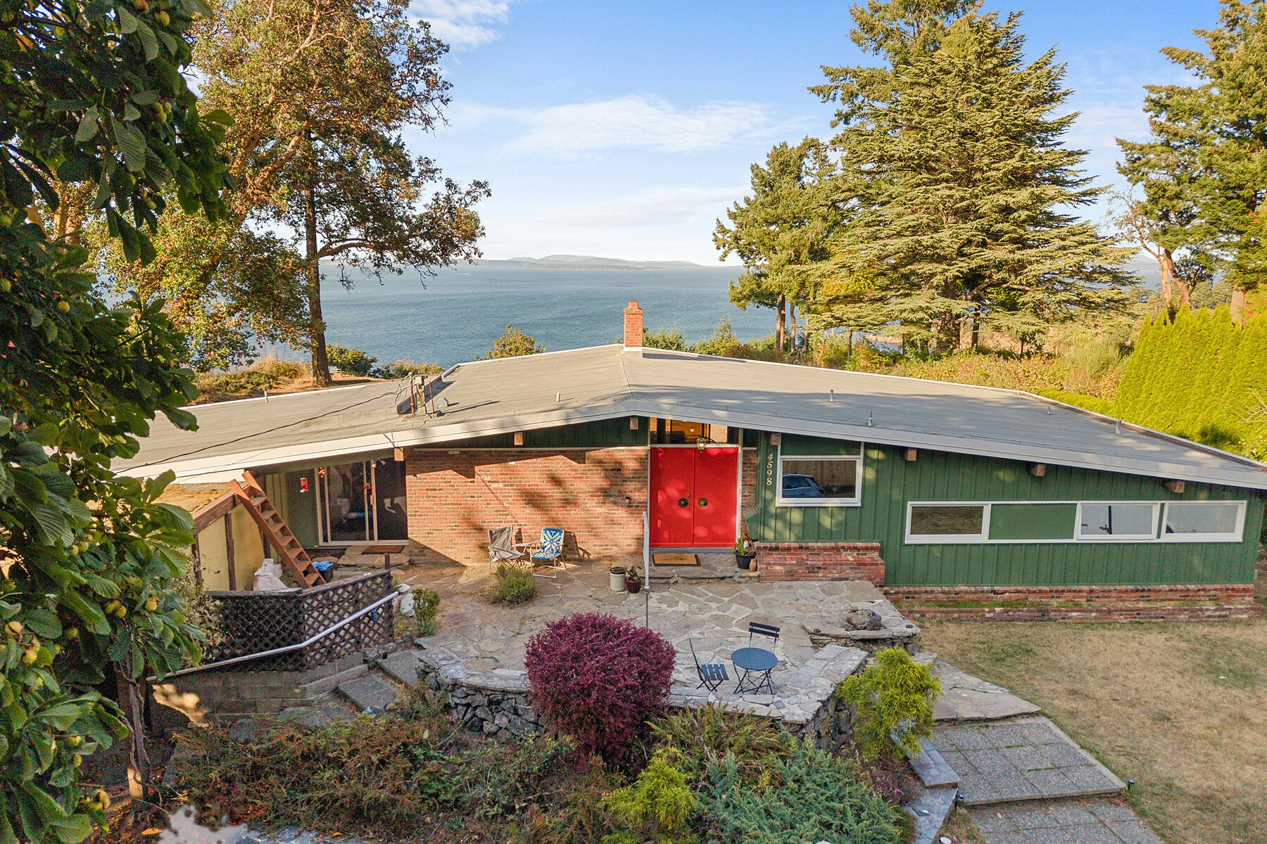 4598 Torquay Drive, Saanich, BC, V8N 3L7