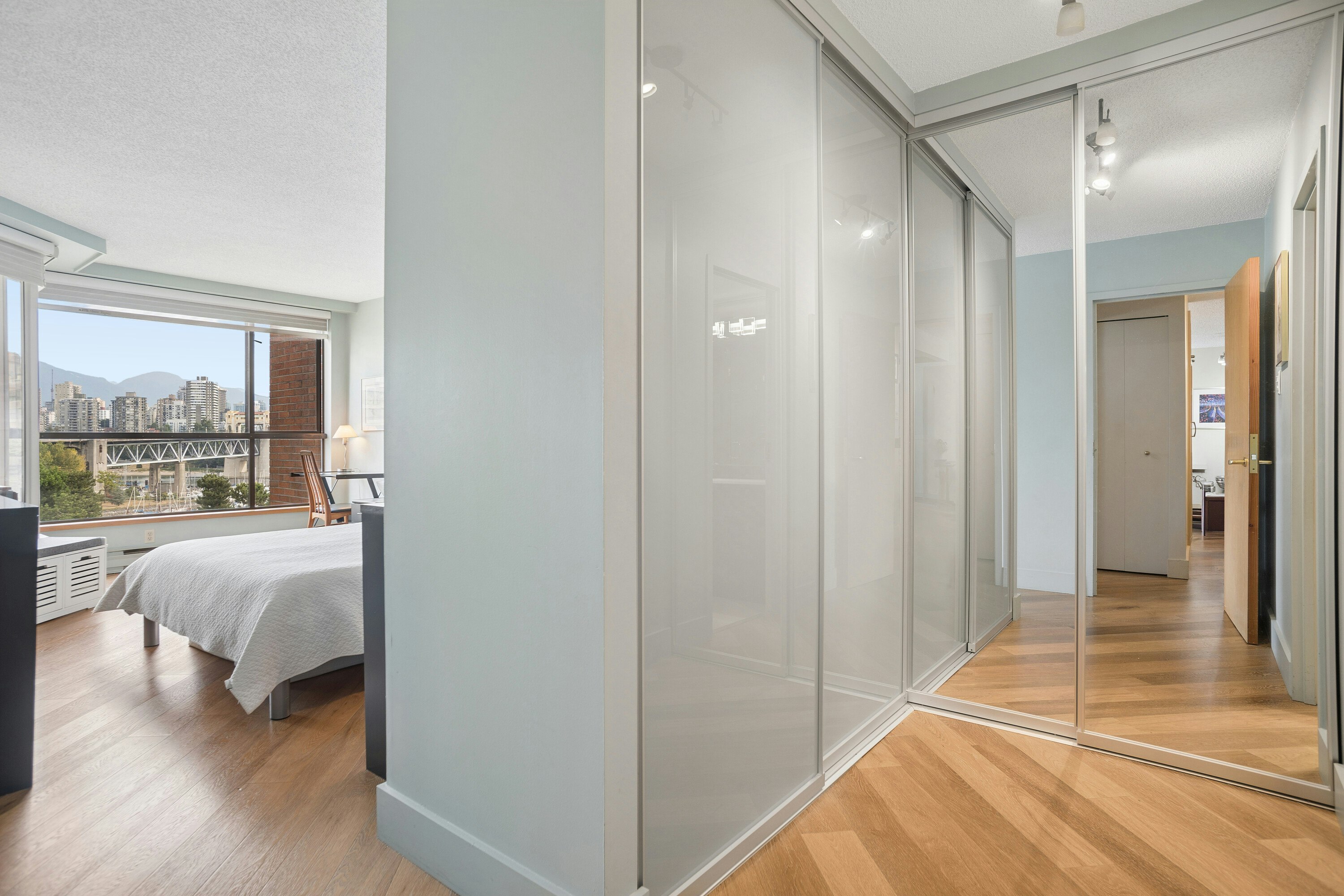 602-1490 Pennyfarthing Drive, Vancouver, BC, V6J 4Z3 - 23
