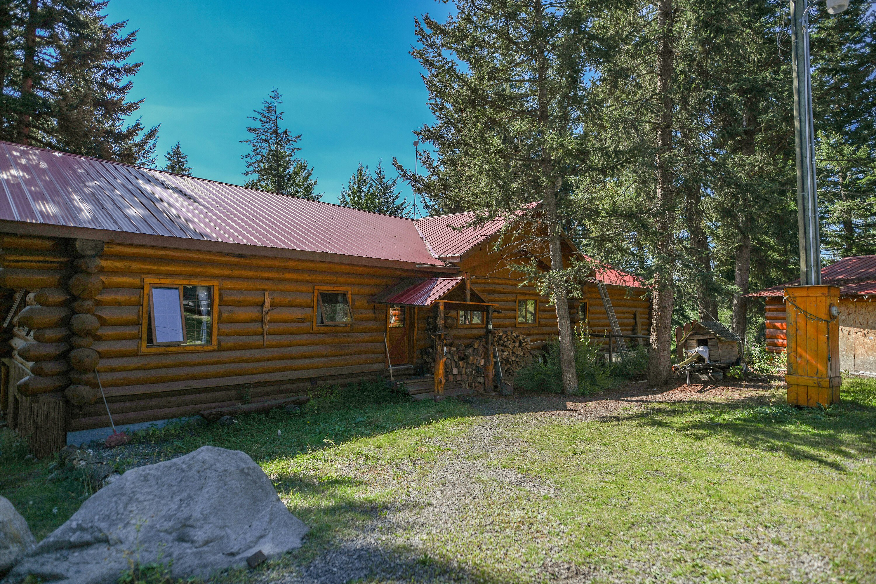 7471 Cariboo Chalet Road, Lone Butte, BC, V0K 1X3 - 11
