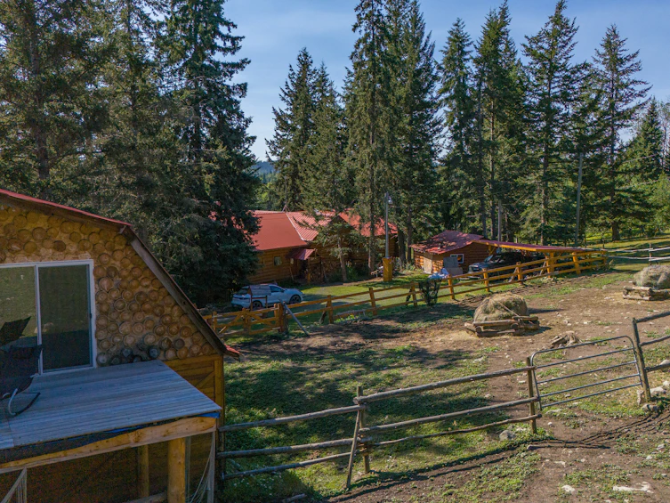 7471 Cariboo Chalet Road, Lone Butte, BC, V0K 1X3 - 33