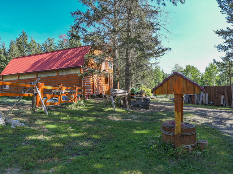7471 Cariboo Chalet Road, Lone Butte, BC, V0K 1X3 - 12
