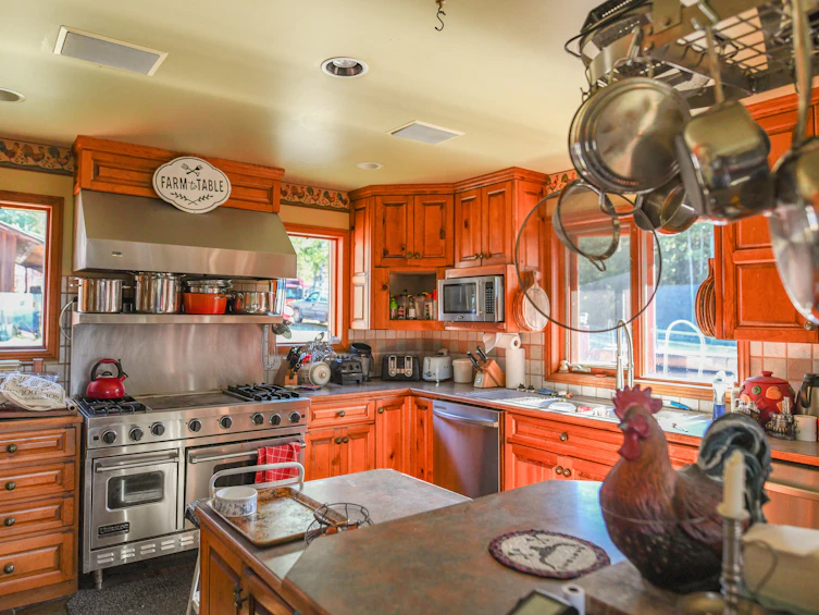 7915 Machete Lake Road, Bridge Lake, BC, V0K 1E0 - 23