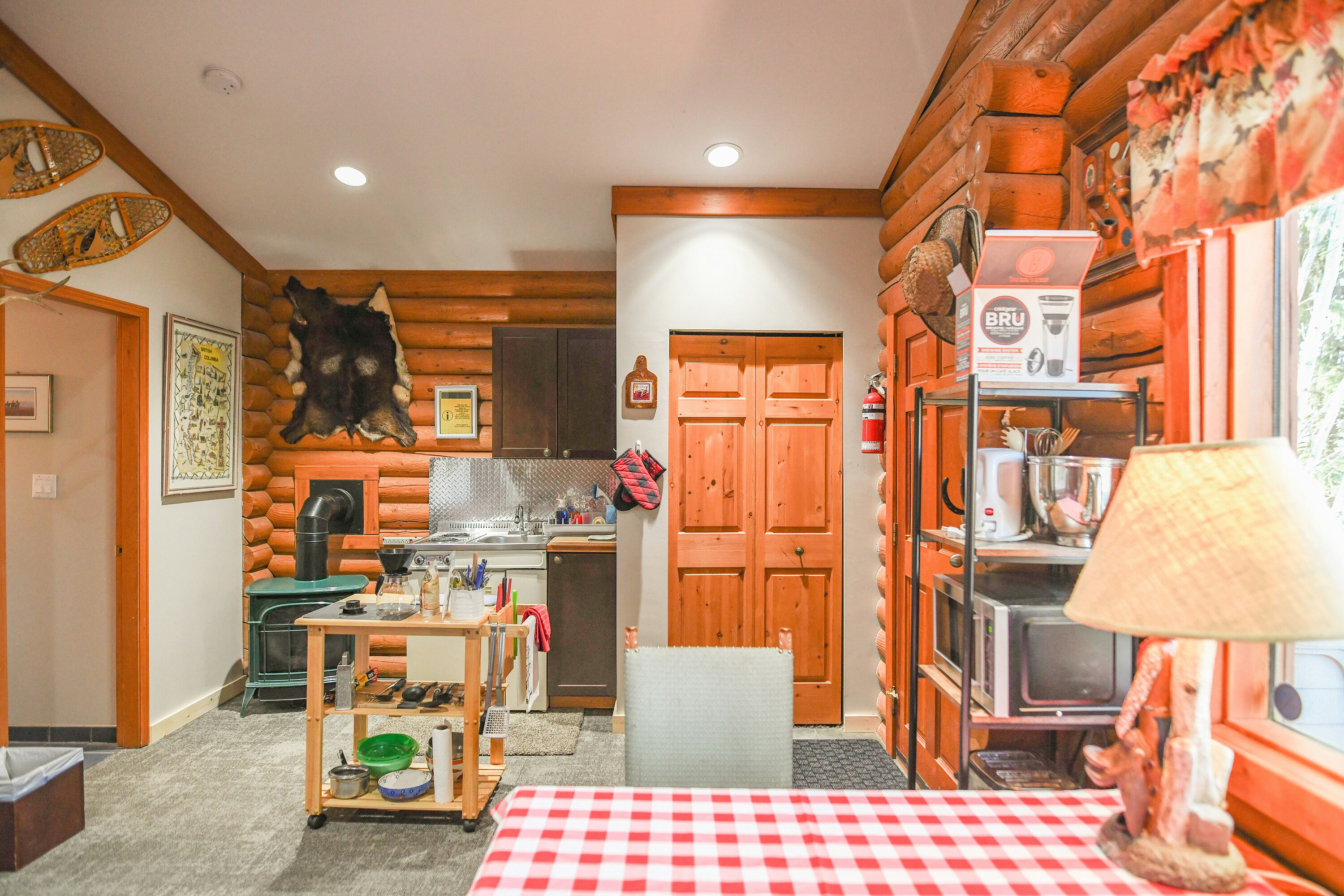 7915 Machete Lake Road, Bridge Lake, BC, V0K 1E0 - 11