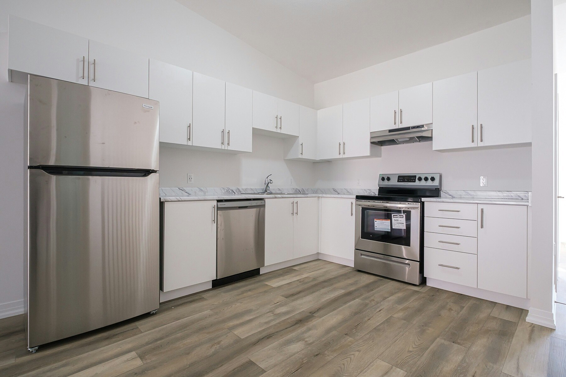 24-550 Grey Street, Brantford, ON, N3S 0C4 - 6