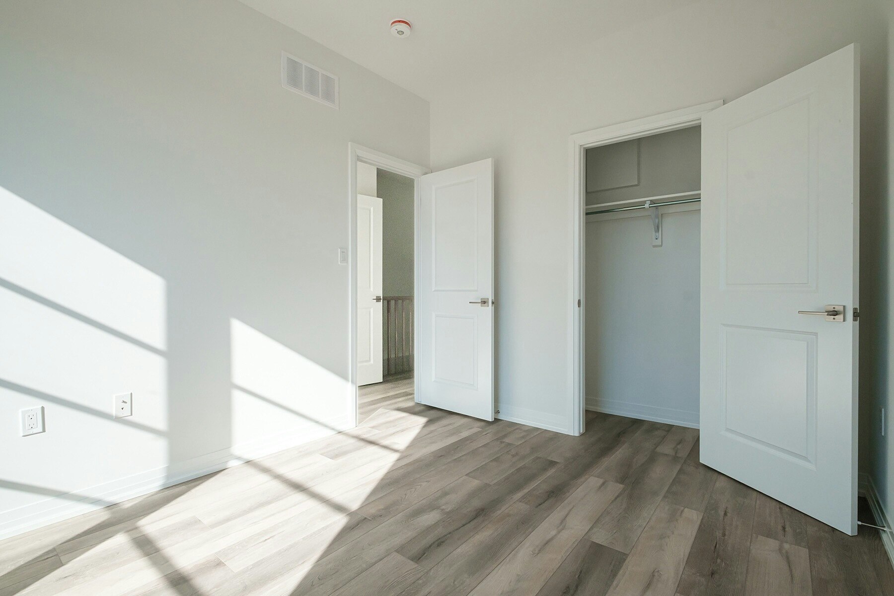 24-550 Grey Street, Brantford, ON, N3S 0C4 - 4