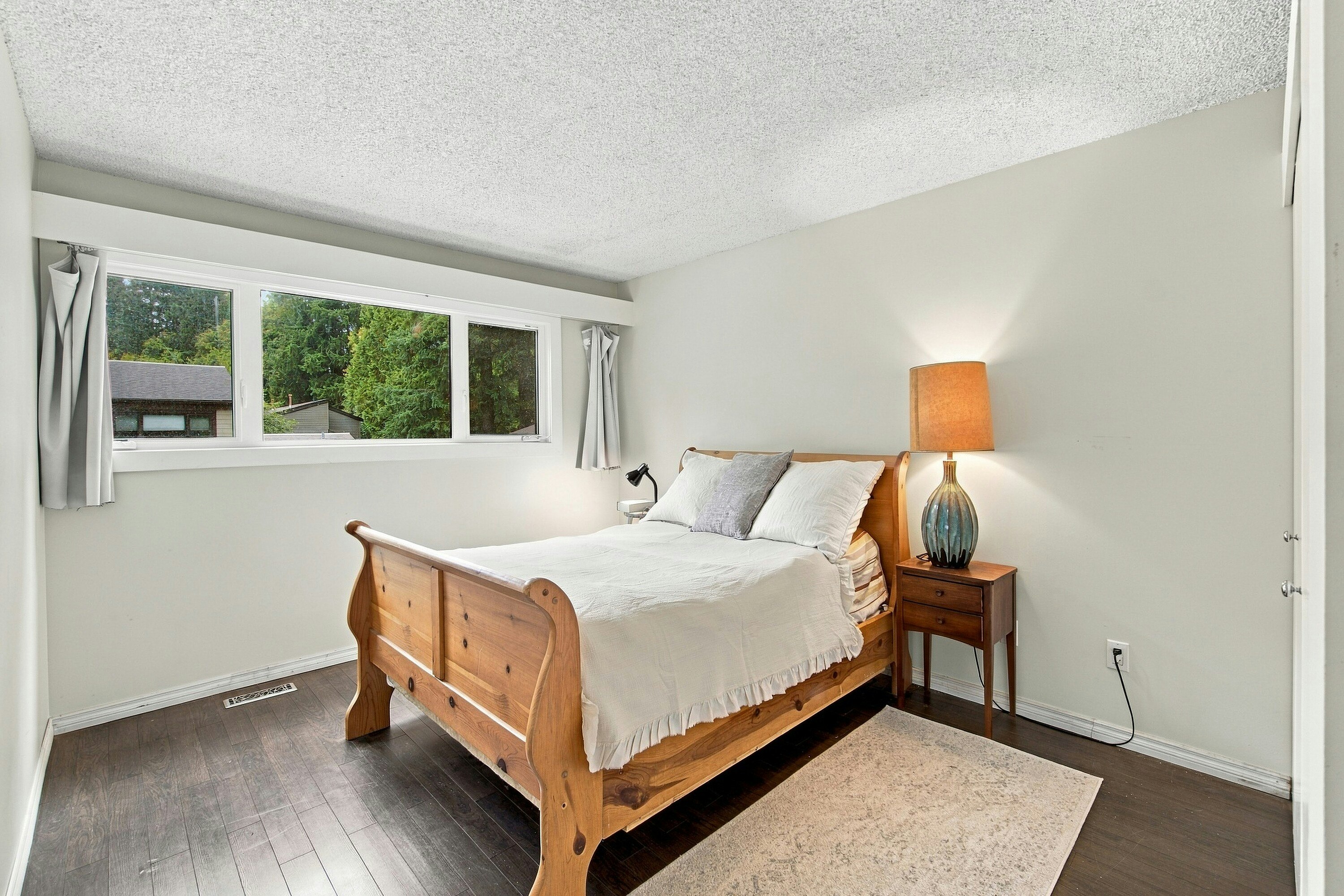 1063 Heritage Boulevard, North Vancouver, BC, V7J 3G7 - 13