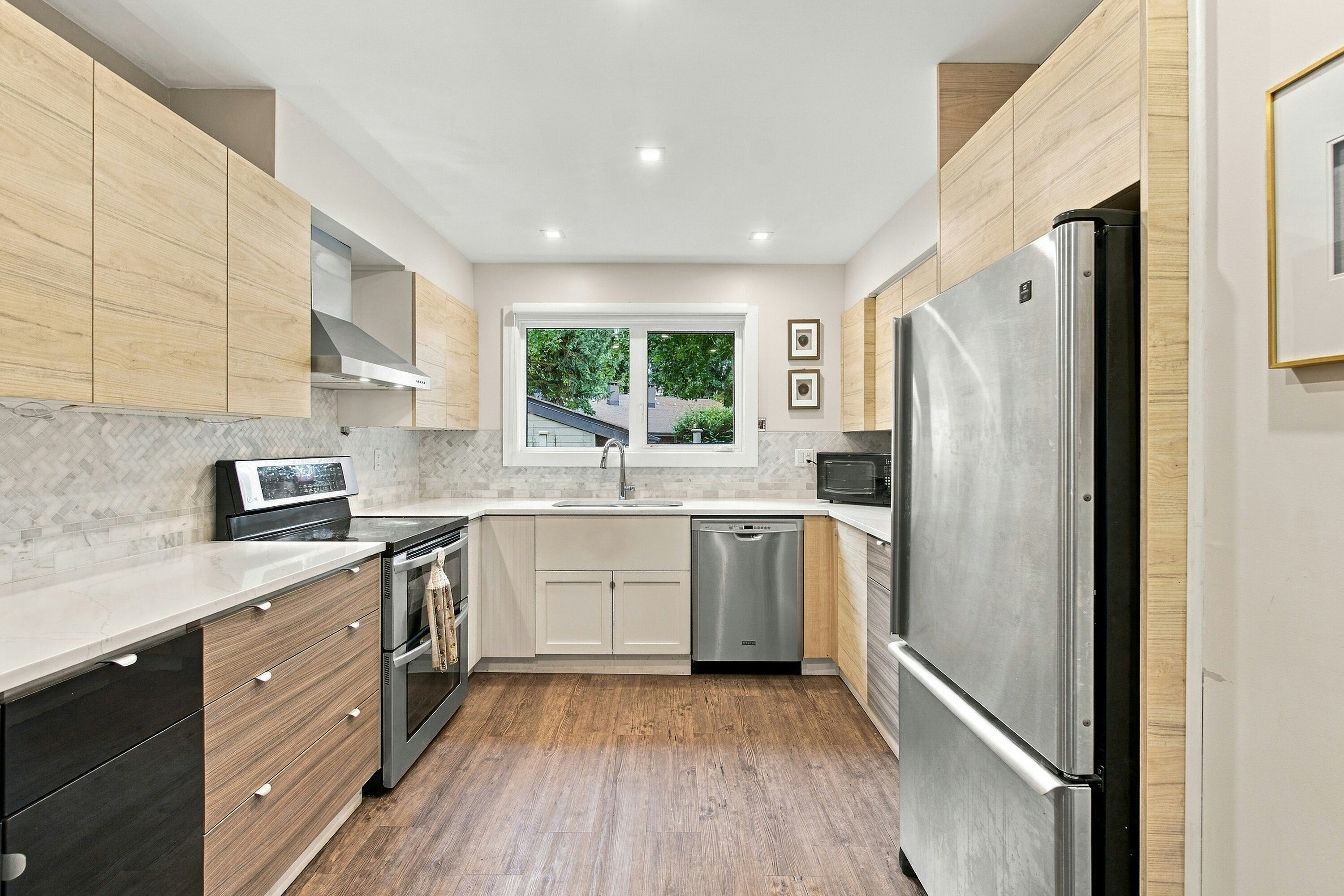 1063 Heritage Boulevard, North Vancouver, BC, V7J 3G7 - 7