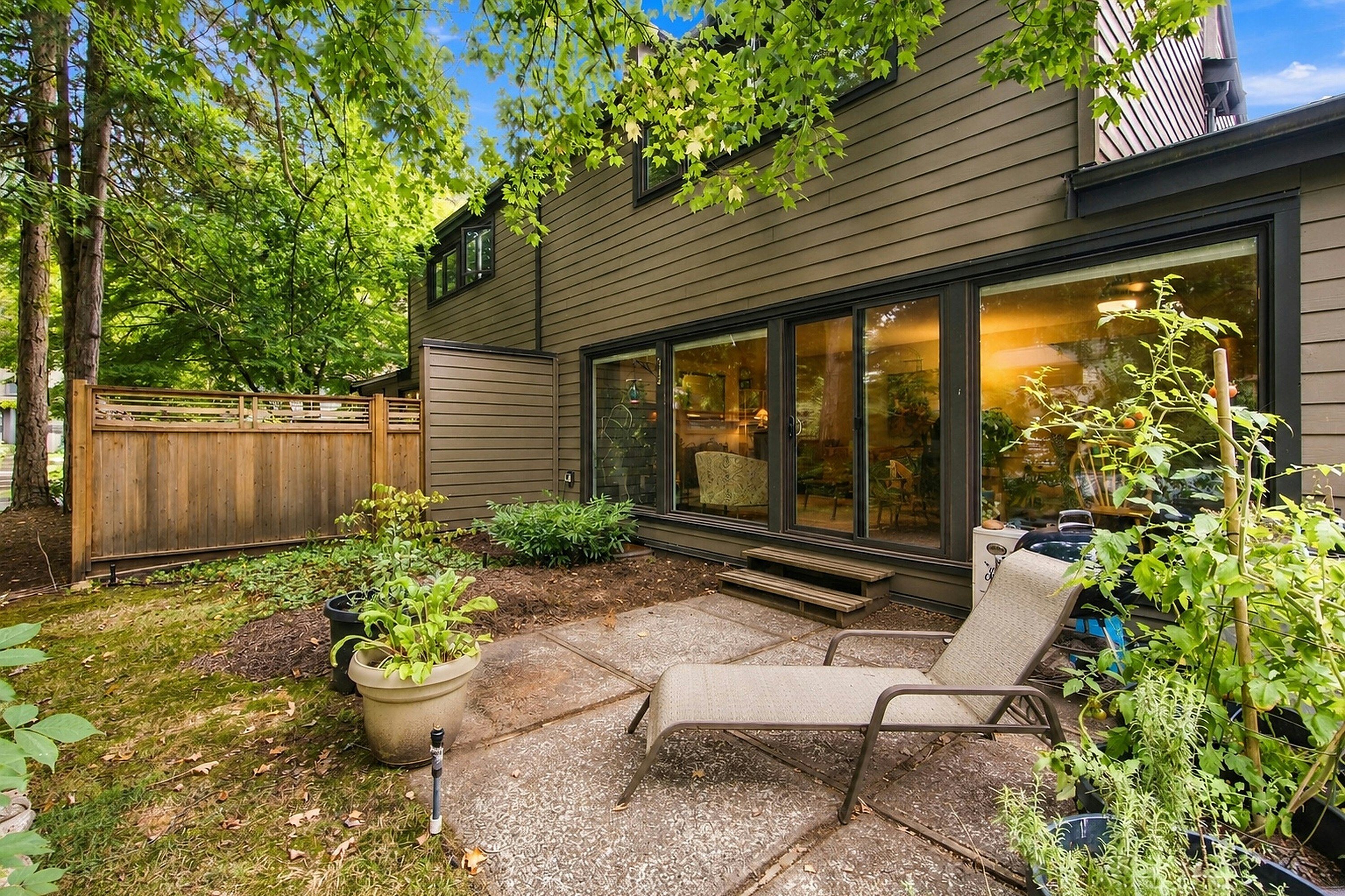 1063 Heritage Boulevard, North Vancouver, BC, V7J 3G7 - 19