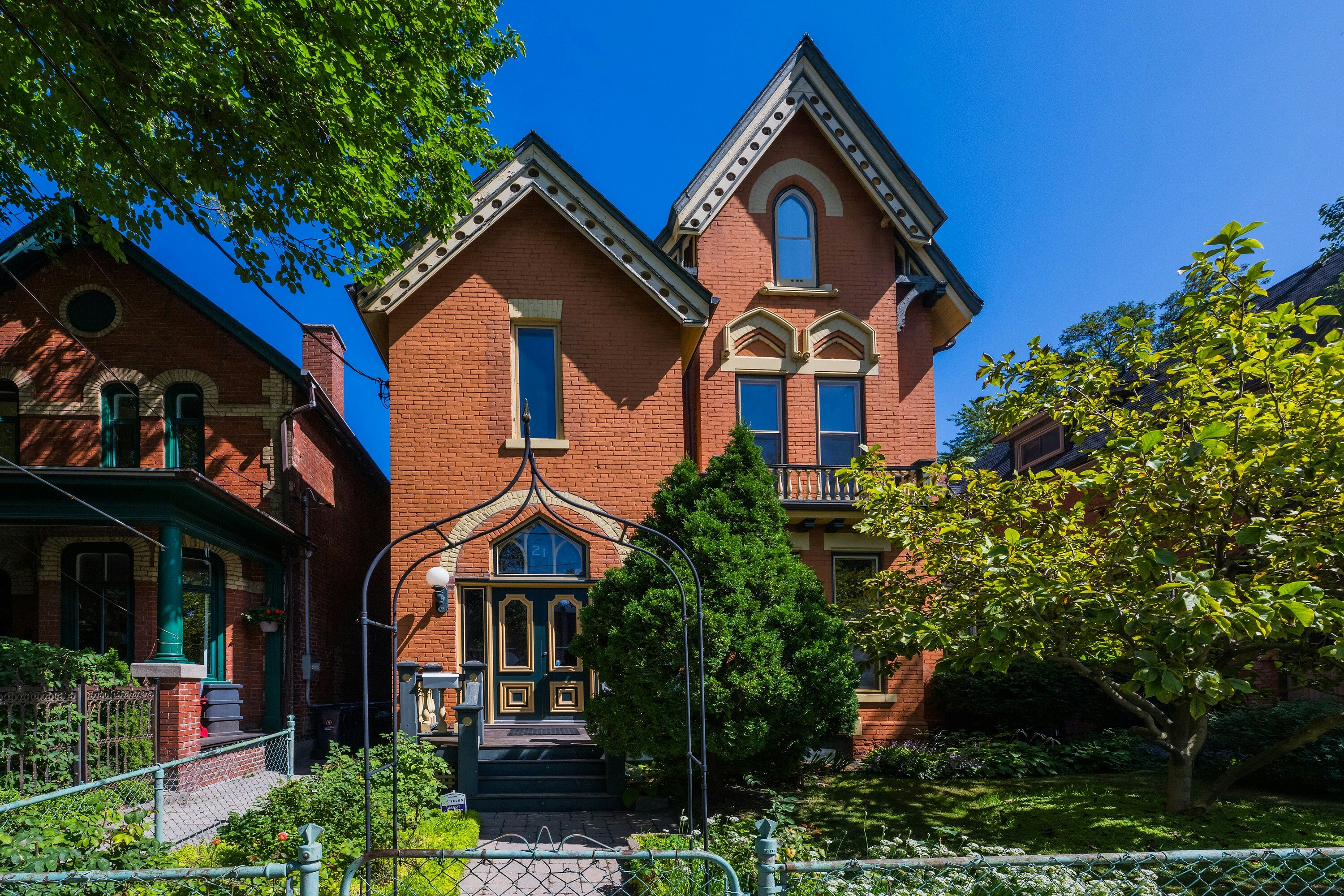 21 Rose Avenue, Toronto, ON, M4X 1N7
