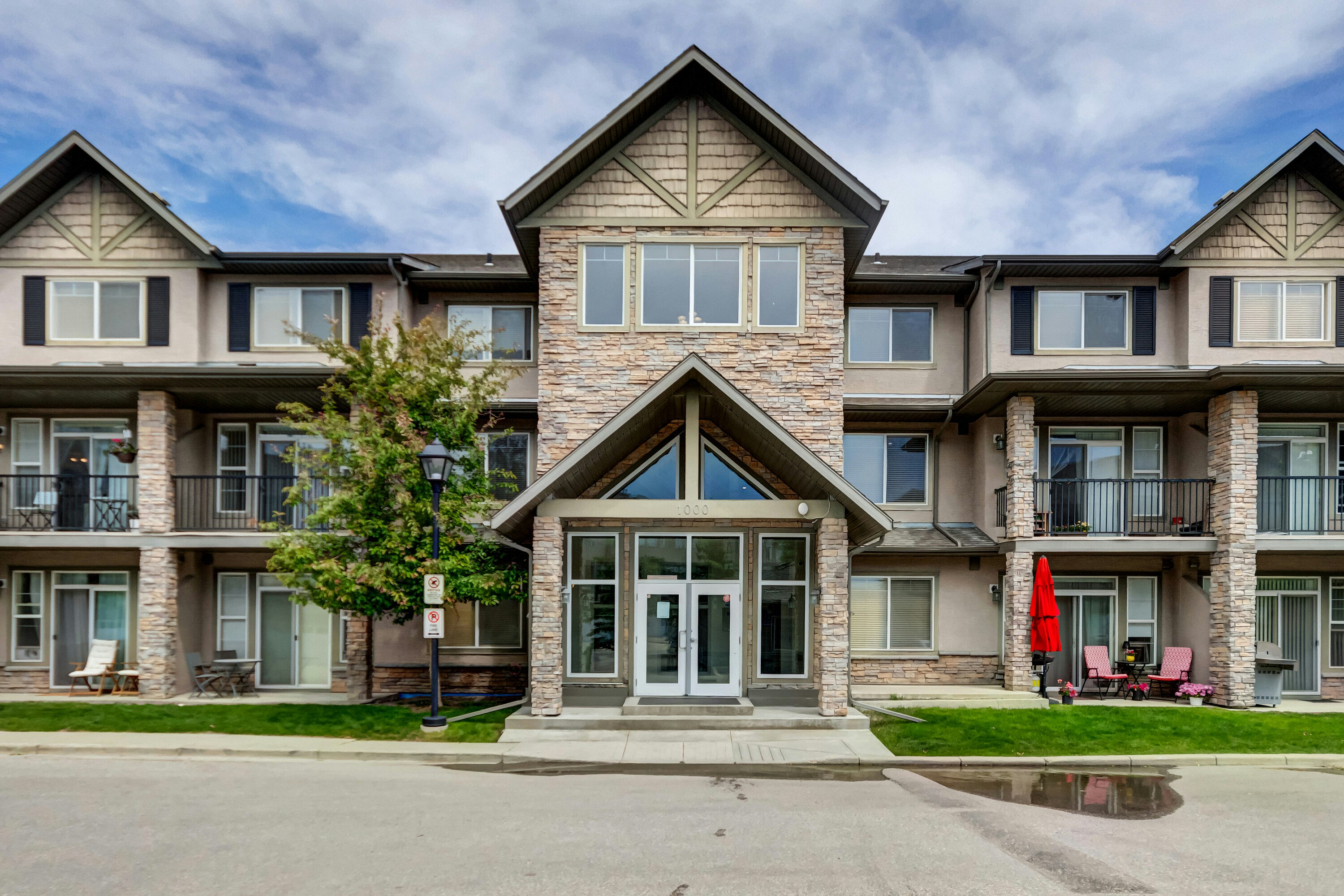 1222-211 Aspen Stone Boulevard SW, Calgary, AB, T3H 0K1