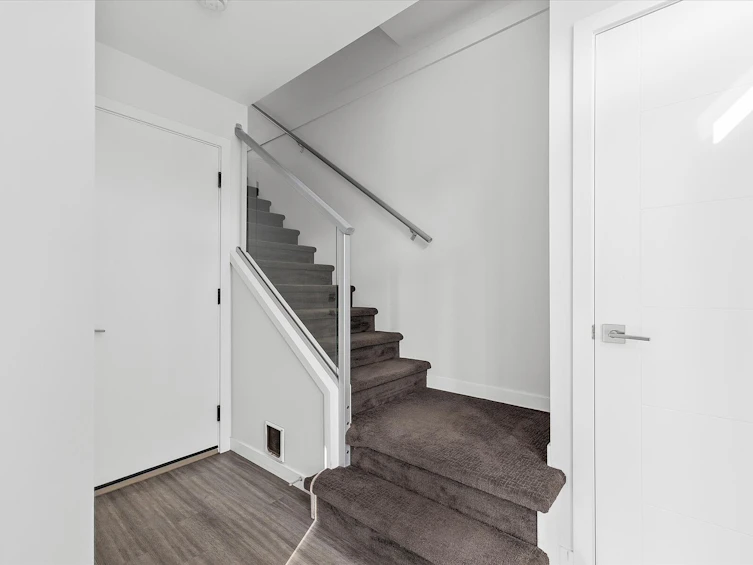 37-1515 N Highland Drive, Kelowna, BC, V1Y 0C9 - 39