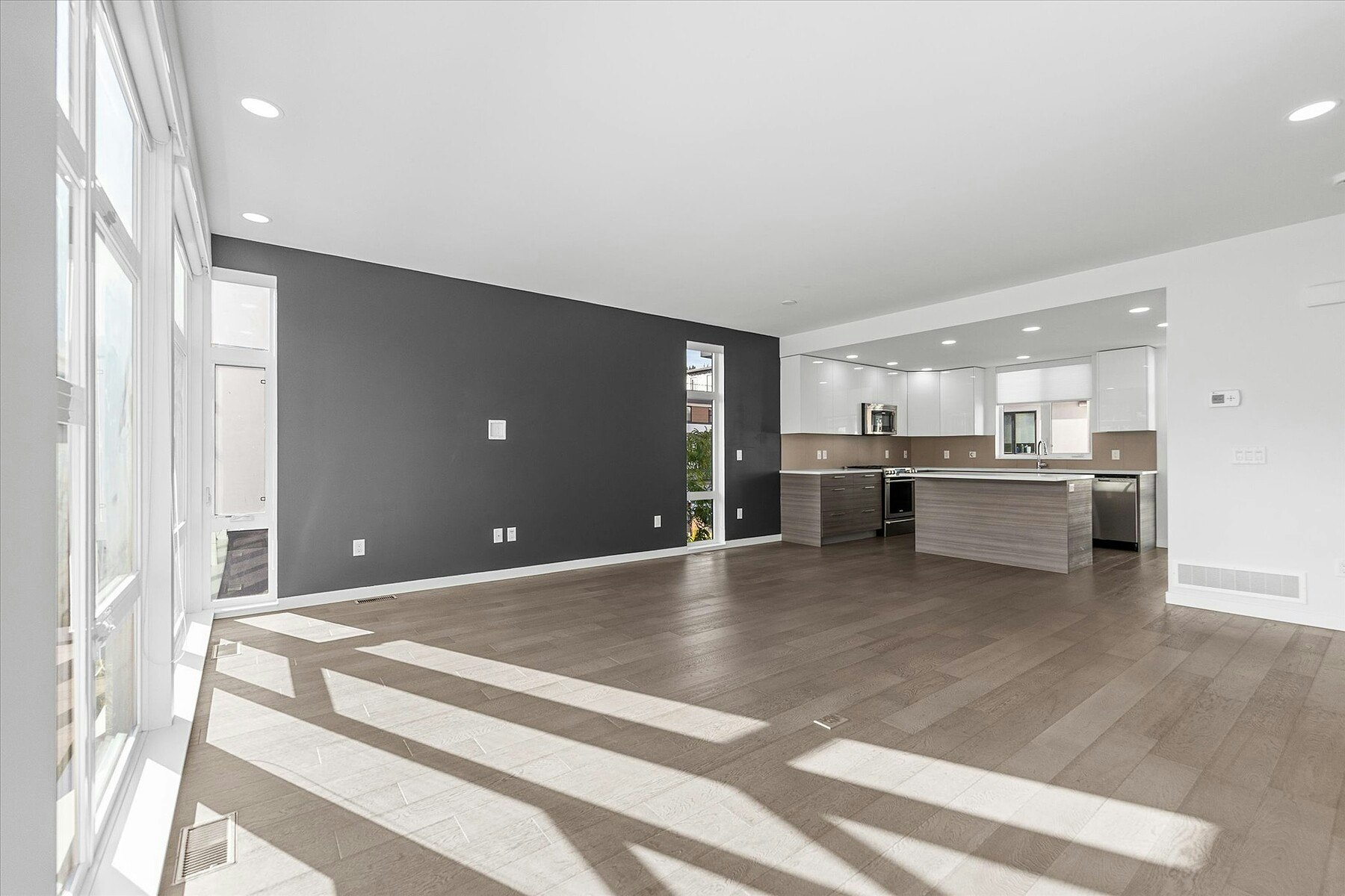 37-1515 N Highland Drive, Kelowna, BC, V1Y 0C9 - 8