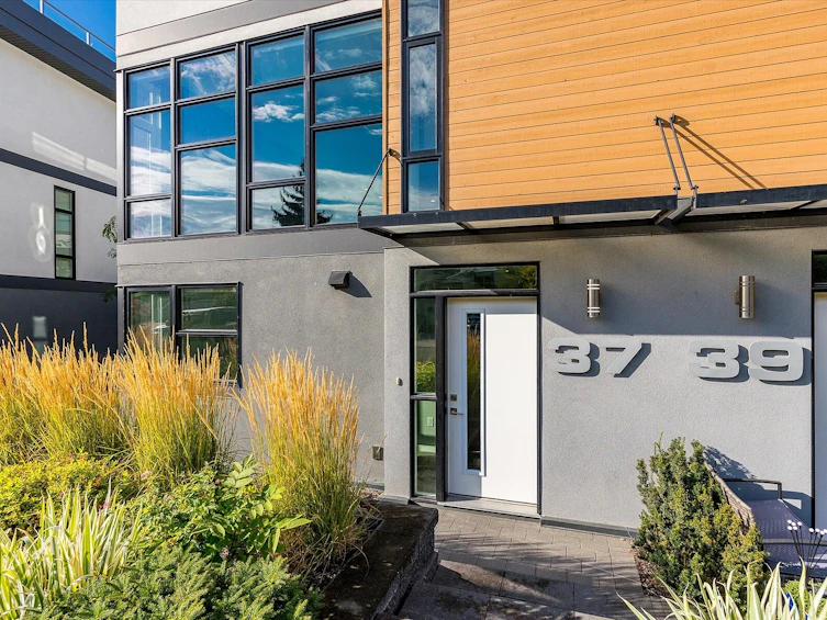 37-1515 N Highland Drive, Kelowna, BC, V1Y 0C9 - 44