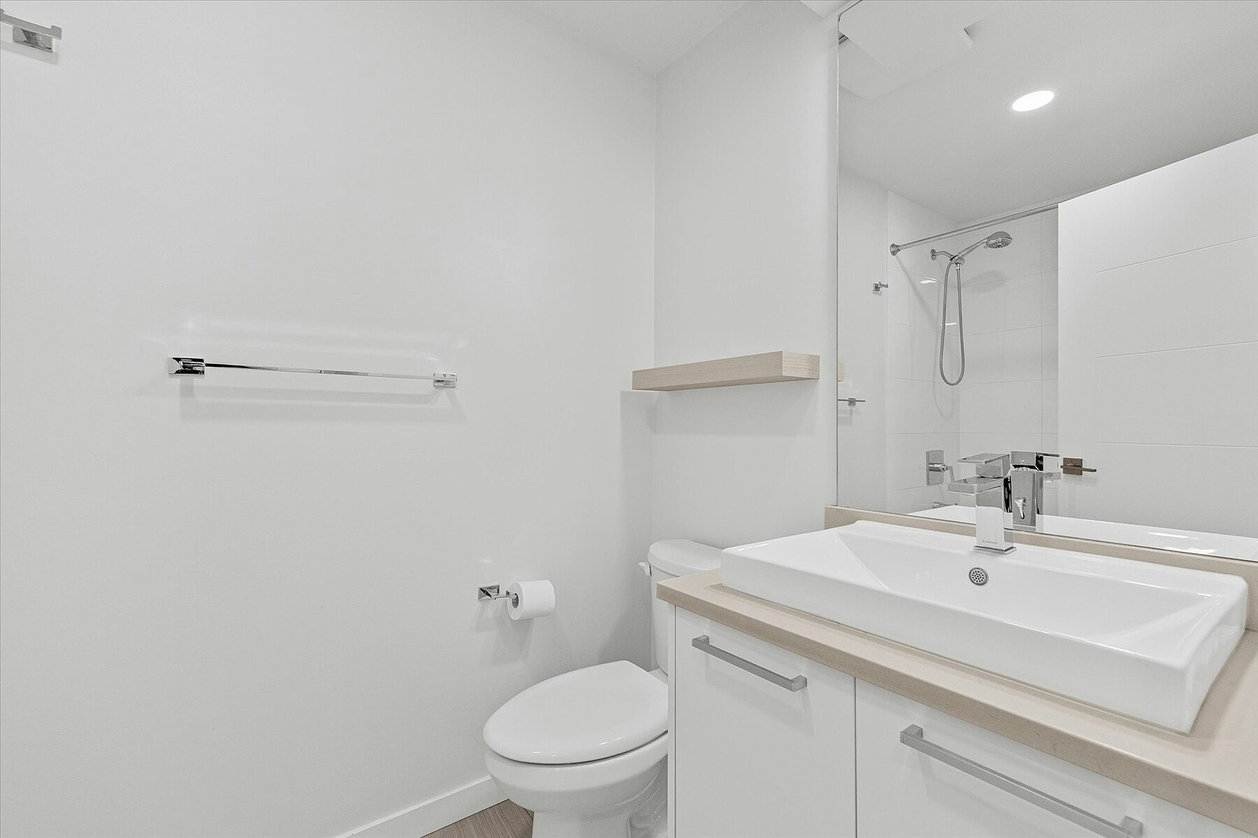 37-1515 N Highland Drive, Kelowna, BC, V1Y 0C9 - 35