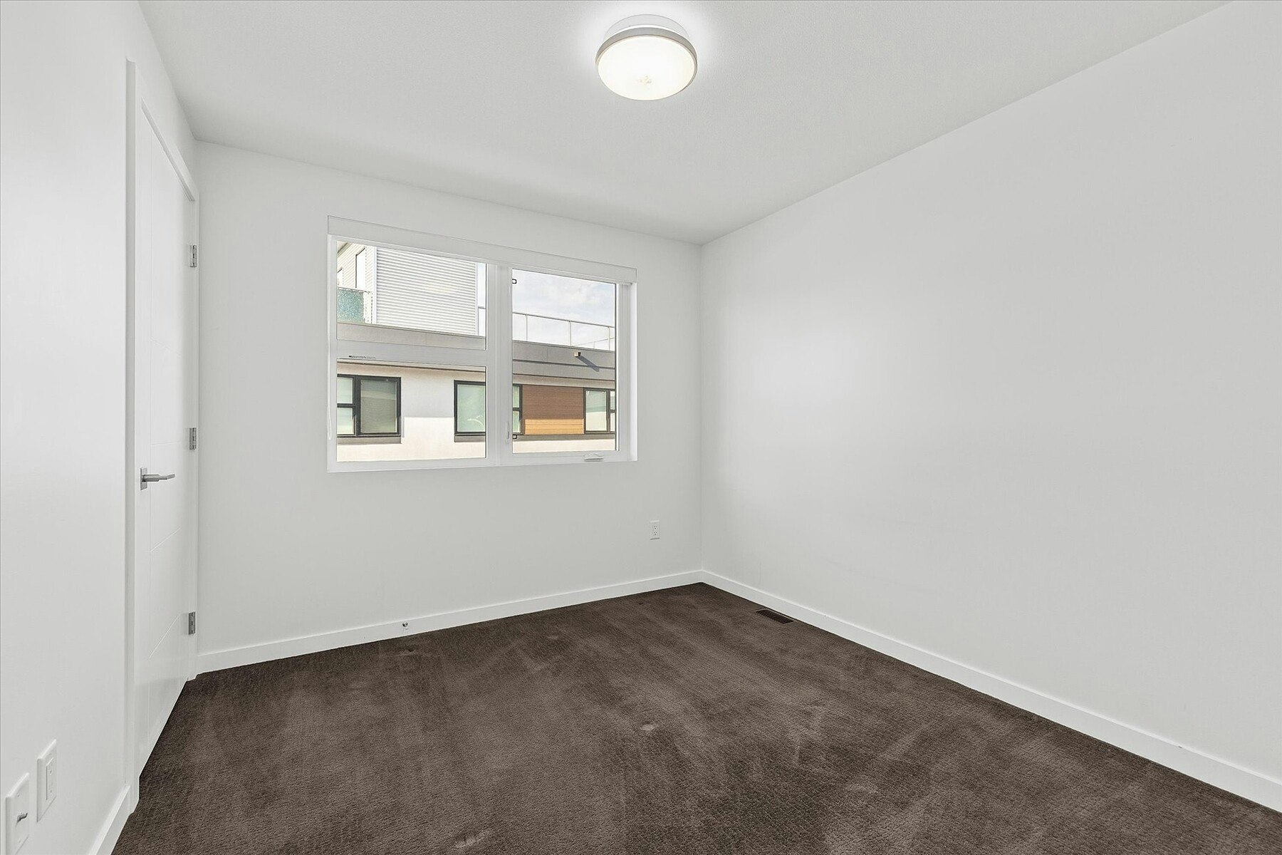 37-1515 N Highland Drive, Kelowna, BC, V1Y 0C9 - 31