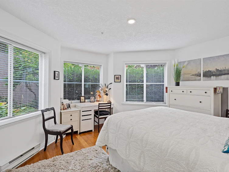21-405 Quebec Street, Victoria, BC, V8V 4Z2 - 13