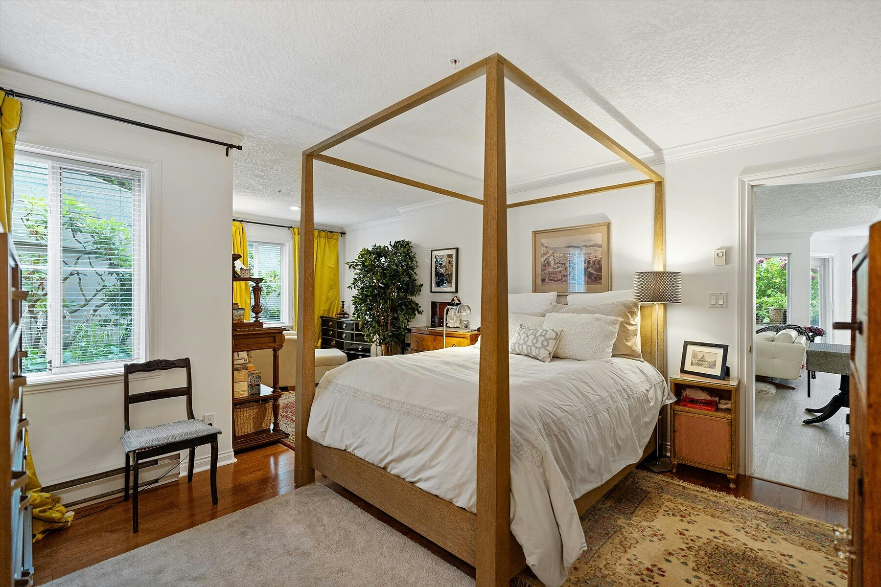 21-405 Quebec Street, Victoria, BC, V8V 4Z2 - 21