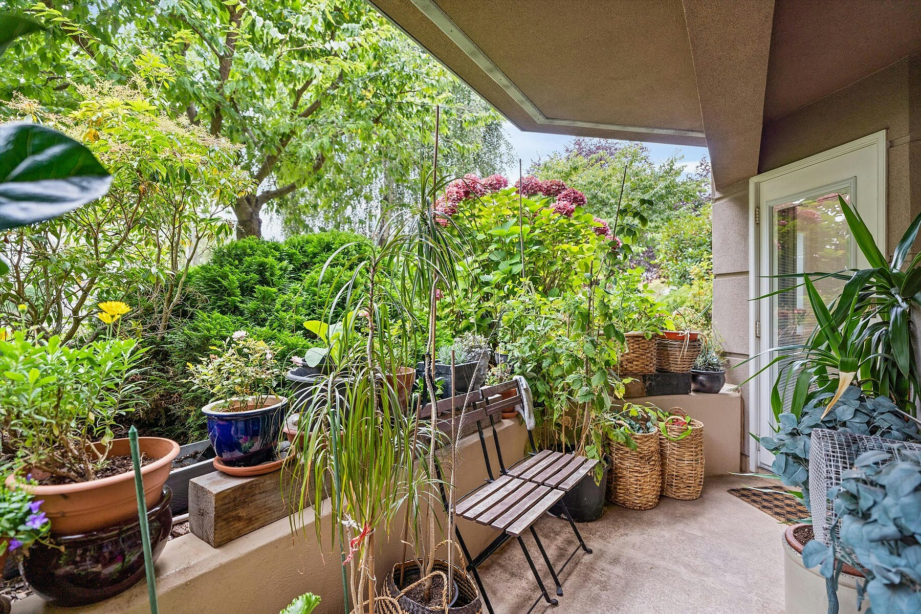 21-405 Quebec Street, Victoria, BC, V8V 4Z2 - 17