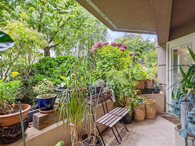 21-405 Quebec Street, Victoria, BC, V8V 4Z2 - 17