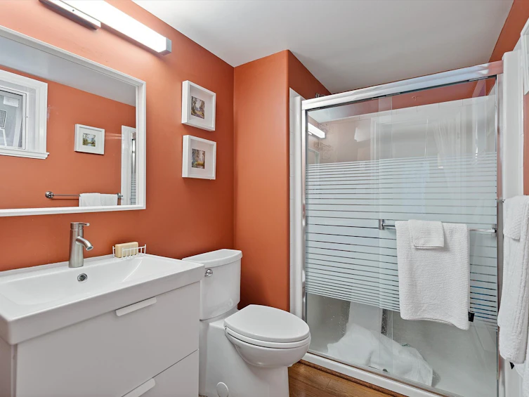 21-405 Quebec Street, Victoria, BC, V8V 4Z2 - 24