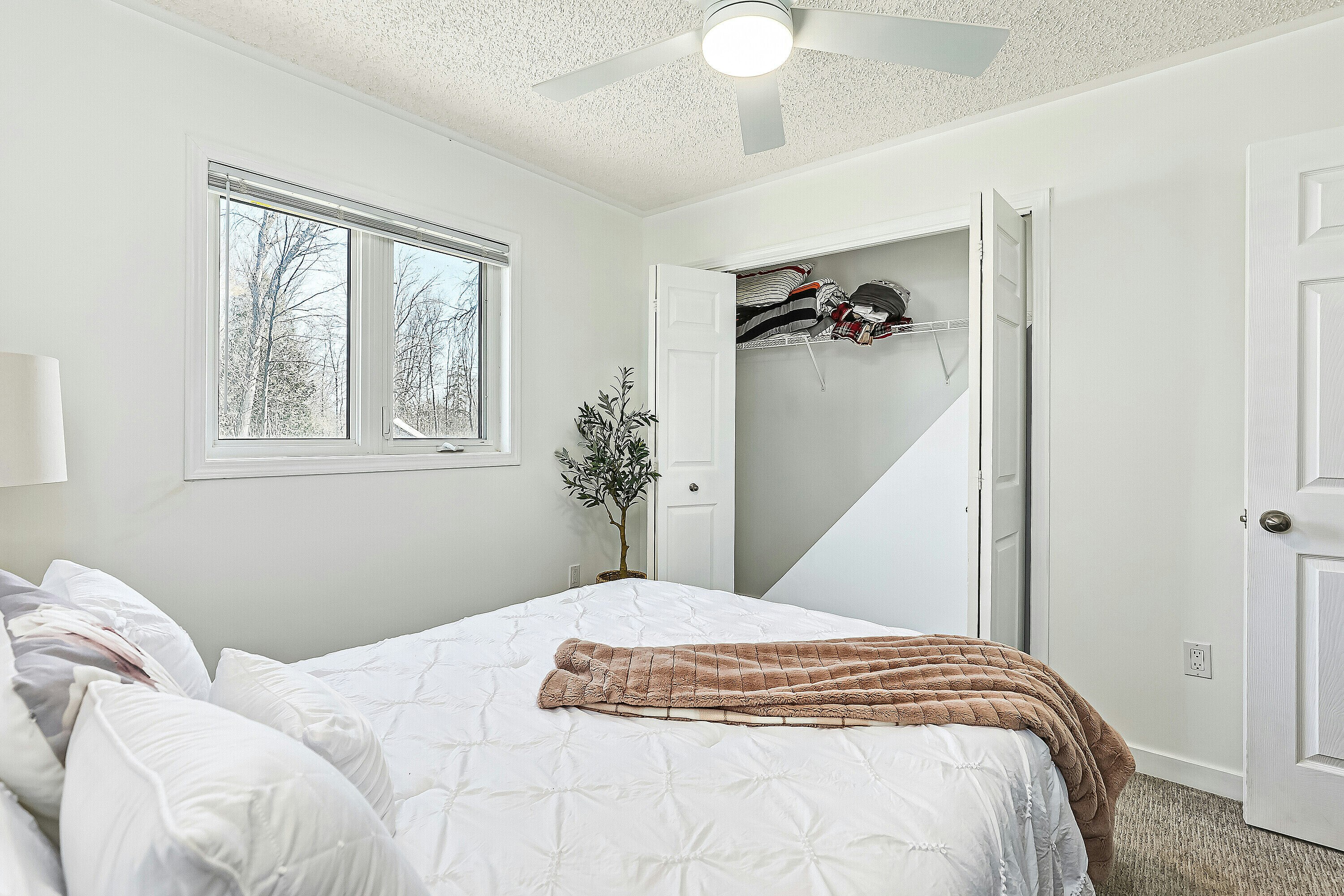 11 Stalker Street, Collingwood, ON, L9Y 3Z1 - 11
