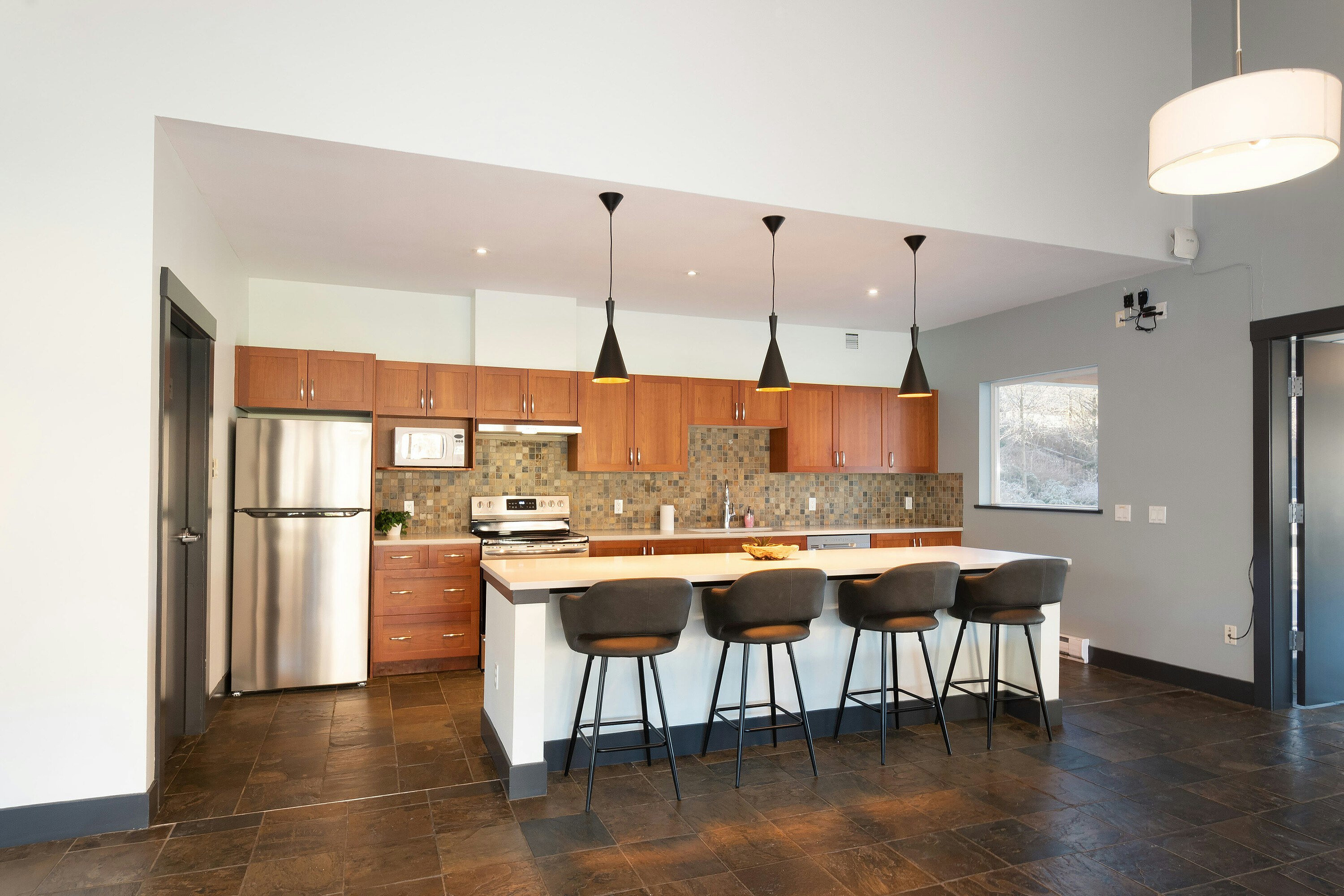 204-300 Klahanie Drive, Port Moody, BC, V3H 5K9 - 53