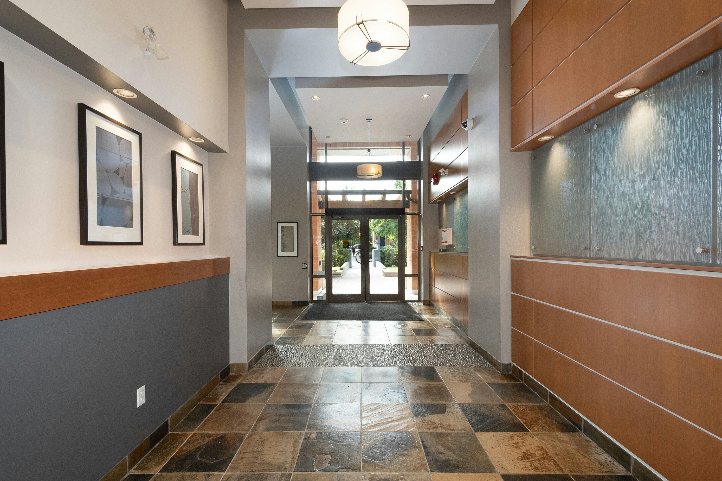 204-300 Klahanie Drive, Port Moody, BC, V3H 5K9 - 7