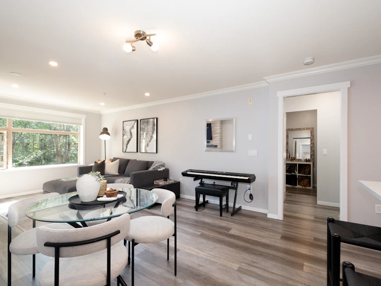 204-300 Klahanie Drive, Port Moody, BC, V3H 5K9 - 11