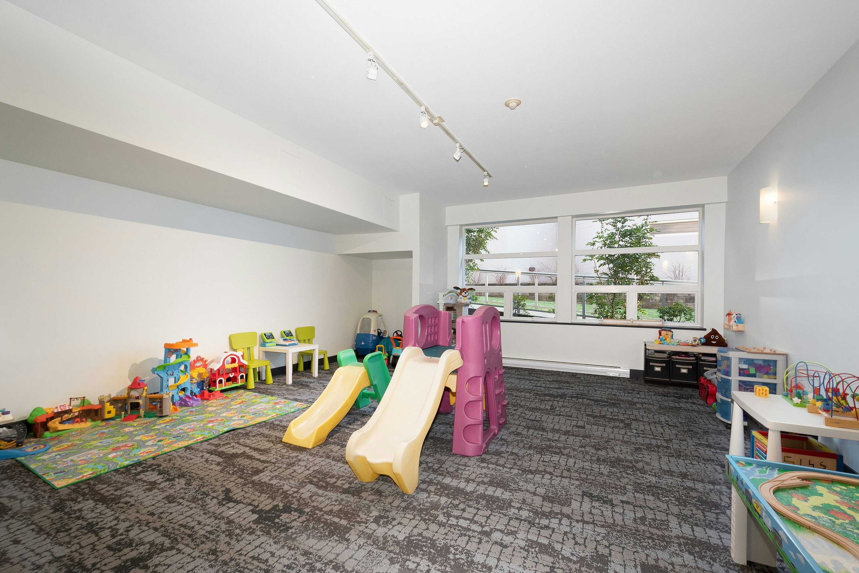 204-300 Klahanie Drive, Port Moody, BC, V3H 5K9 - 61