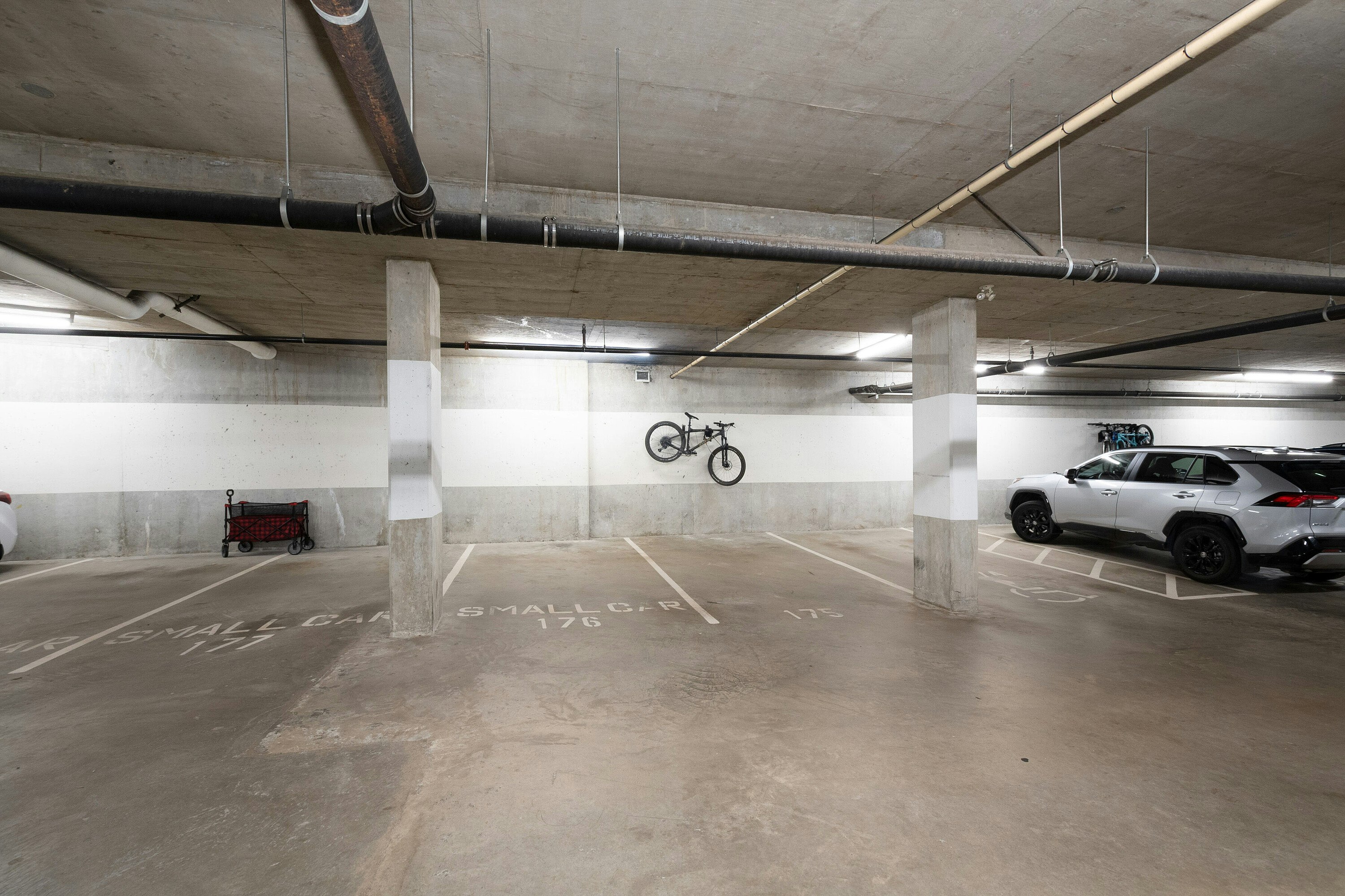 204-300 Klahanie Drive, Port Moody, BC, V3H 5K9 - 35