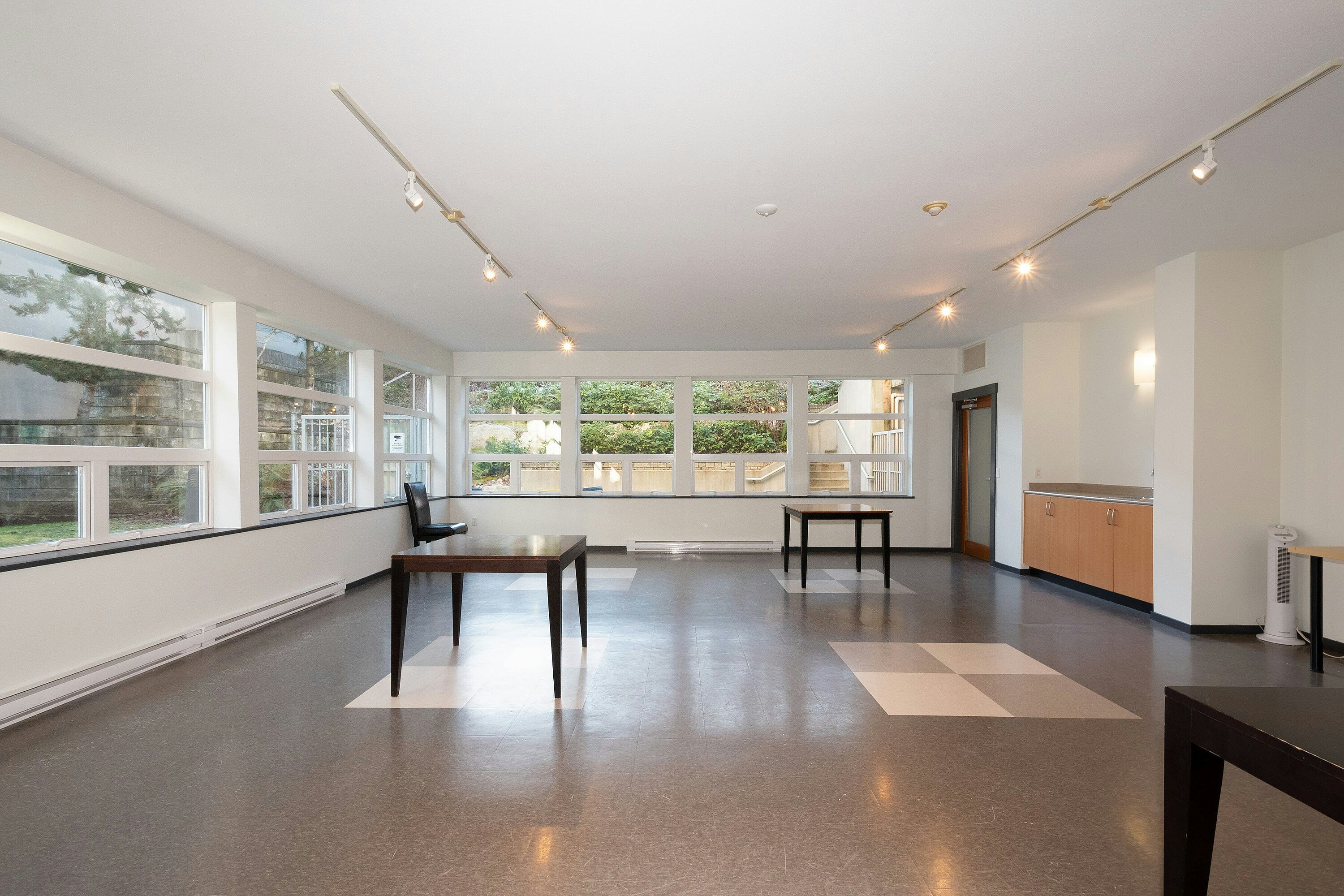 204-300 Klahanie Drive, Port Moody, BC, V3H 5K9 - 58