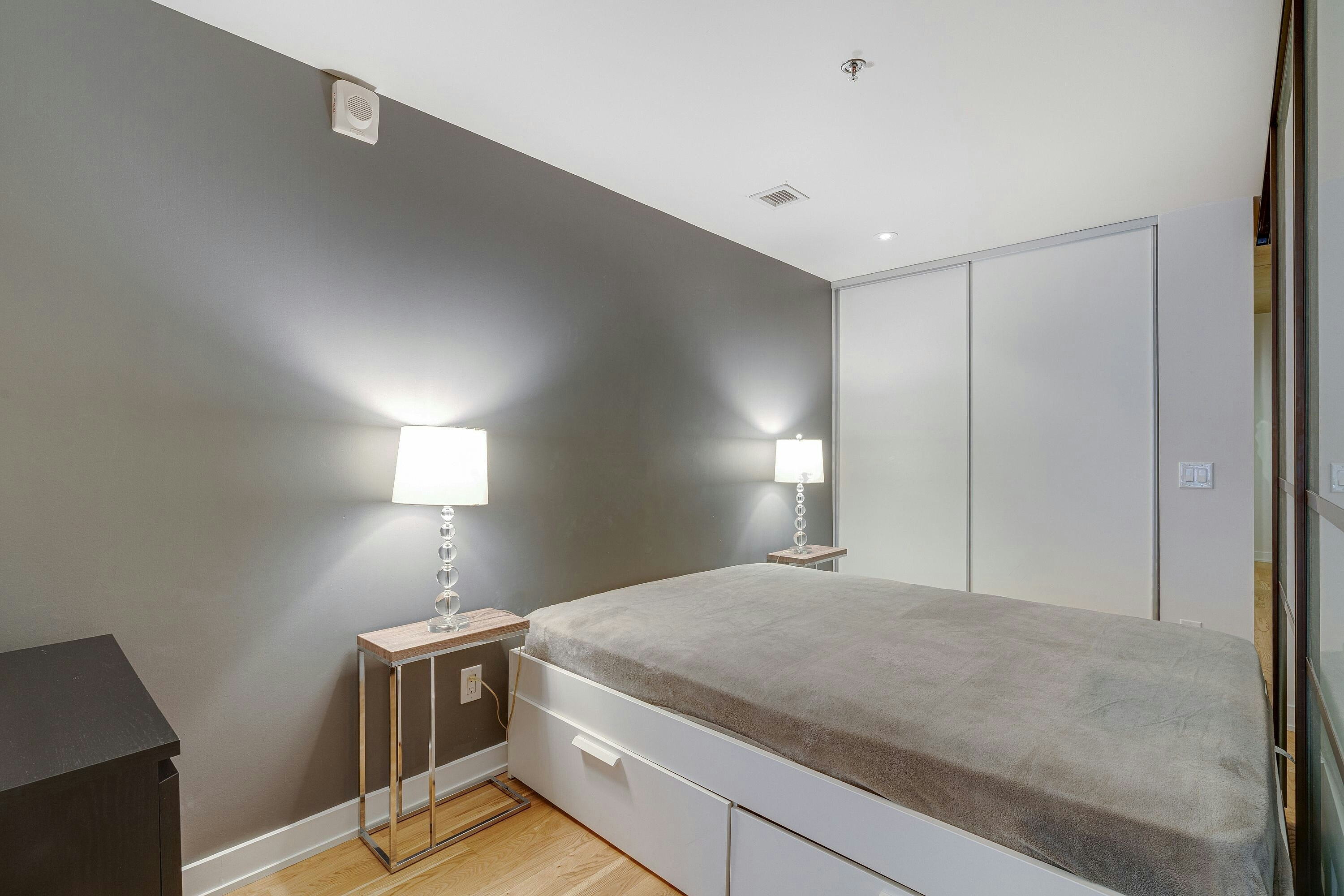 8 Dovercourt 308 Road, Toronto, ON, M6J 0B6 - 14