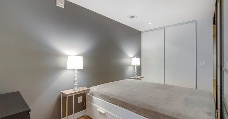 8 Dovercourt 308 Road, Toronto, ON, M6J 0B6 - 14