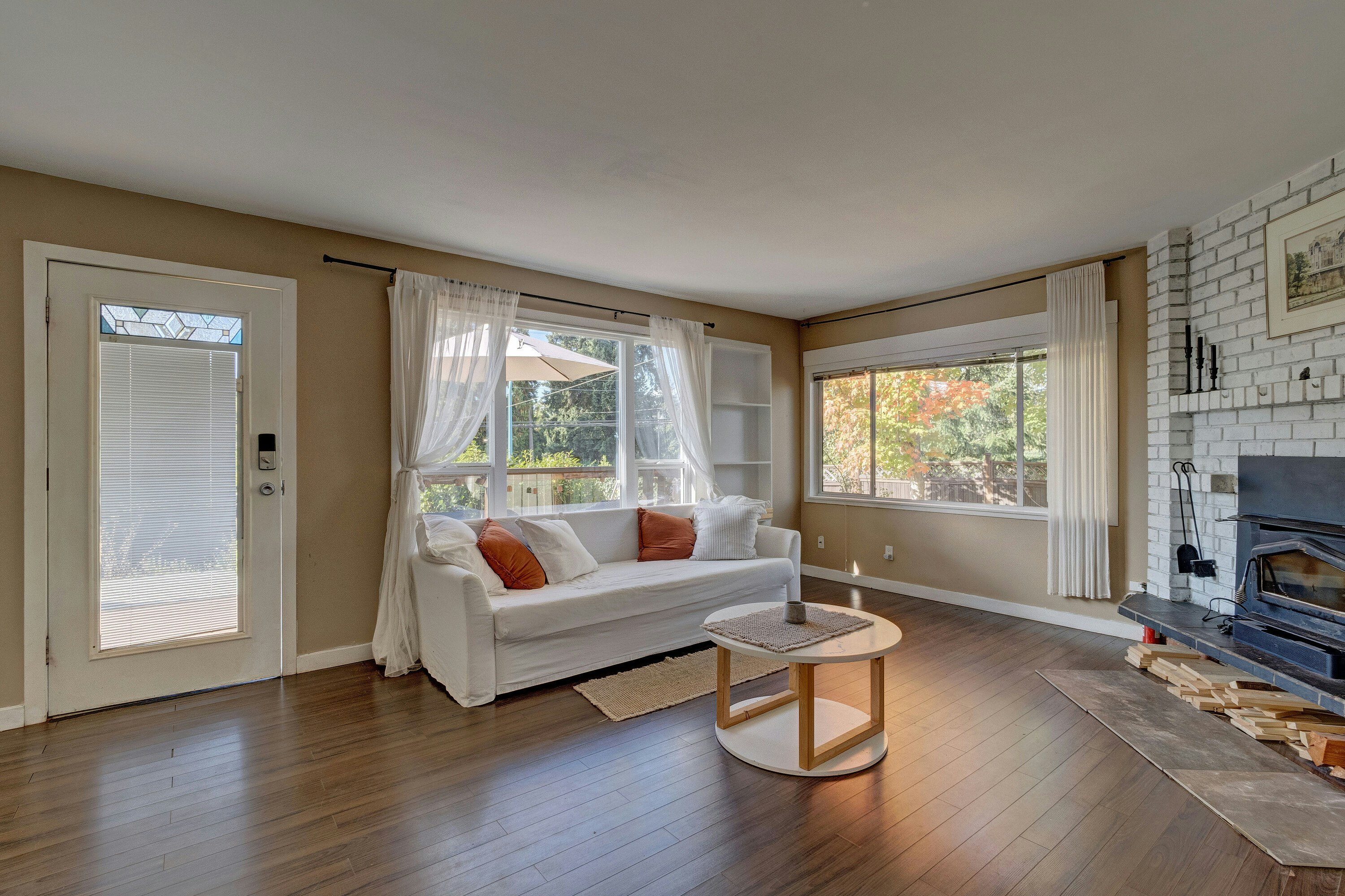 5582 Emerson Road, Sechelt, BC, V7Z 0R8 - 11