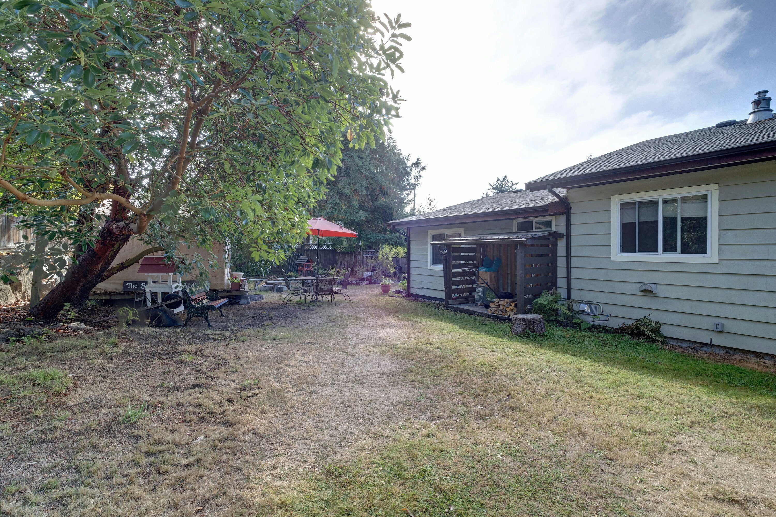 5582 Emerson Road, Sechelt, BC, V7Z 0R8 - 36