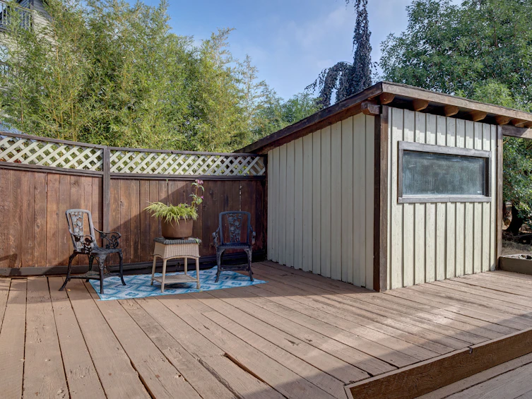 5582 Emerson Road, Sechelt, BC, V7Z 0R8 - 37