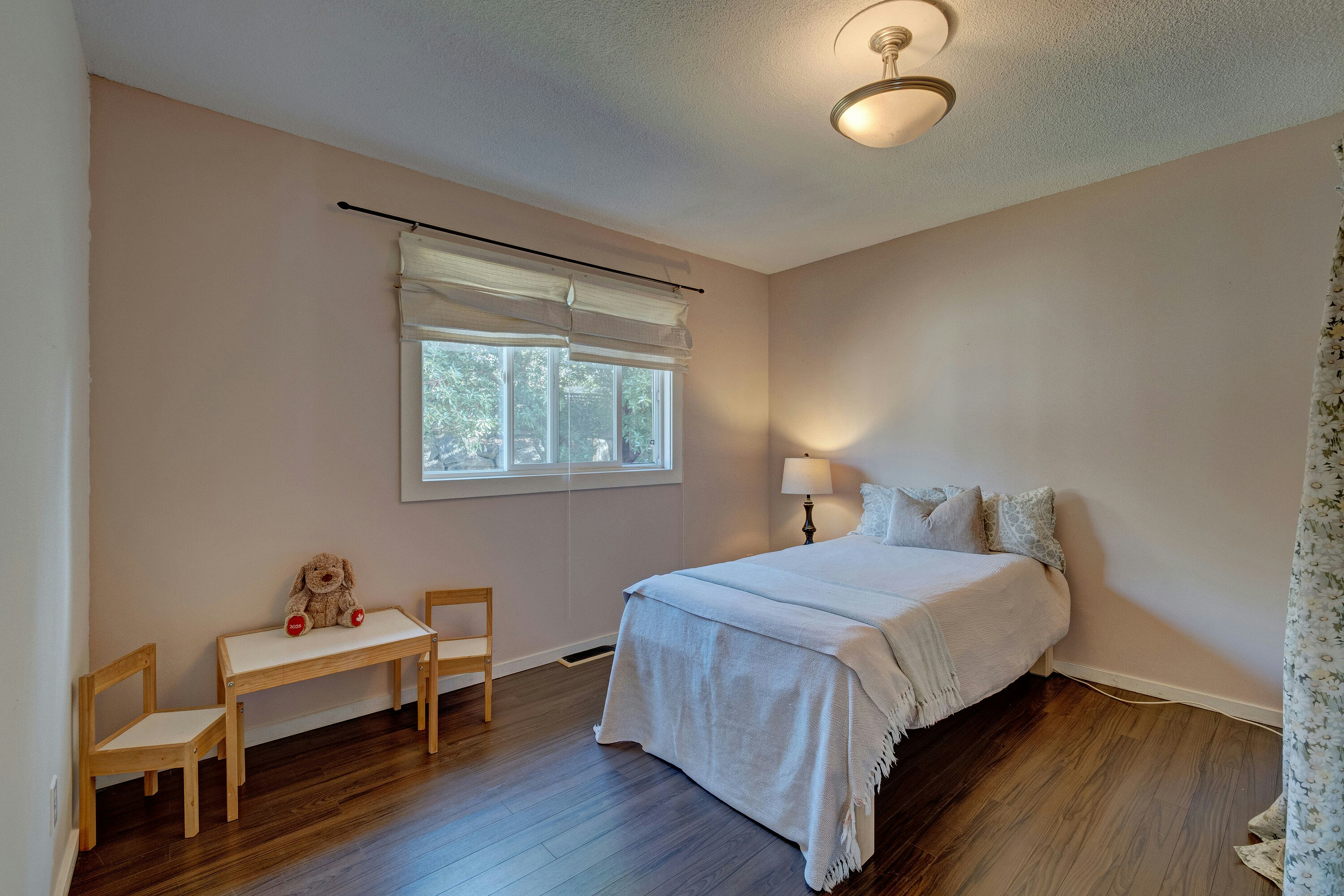 5582 Emerson Road, Sechelt, BC, V7Z 0R8 - 20