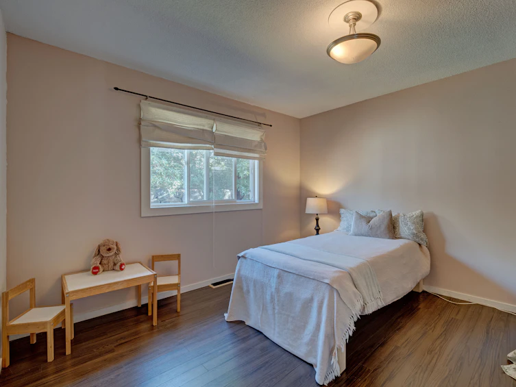 5582 Emerson Road, Sechelt, BC, V7Z 0R8 - 20
