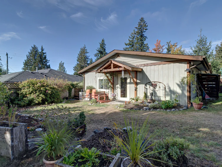5582 Emerson Road, Sechelt, BC, V7Z 0R8 - 23