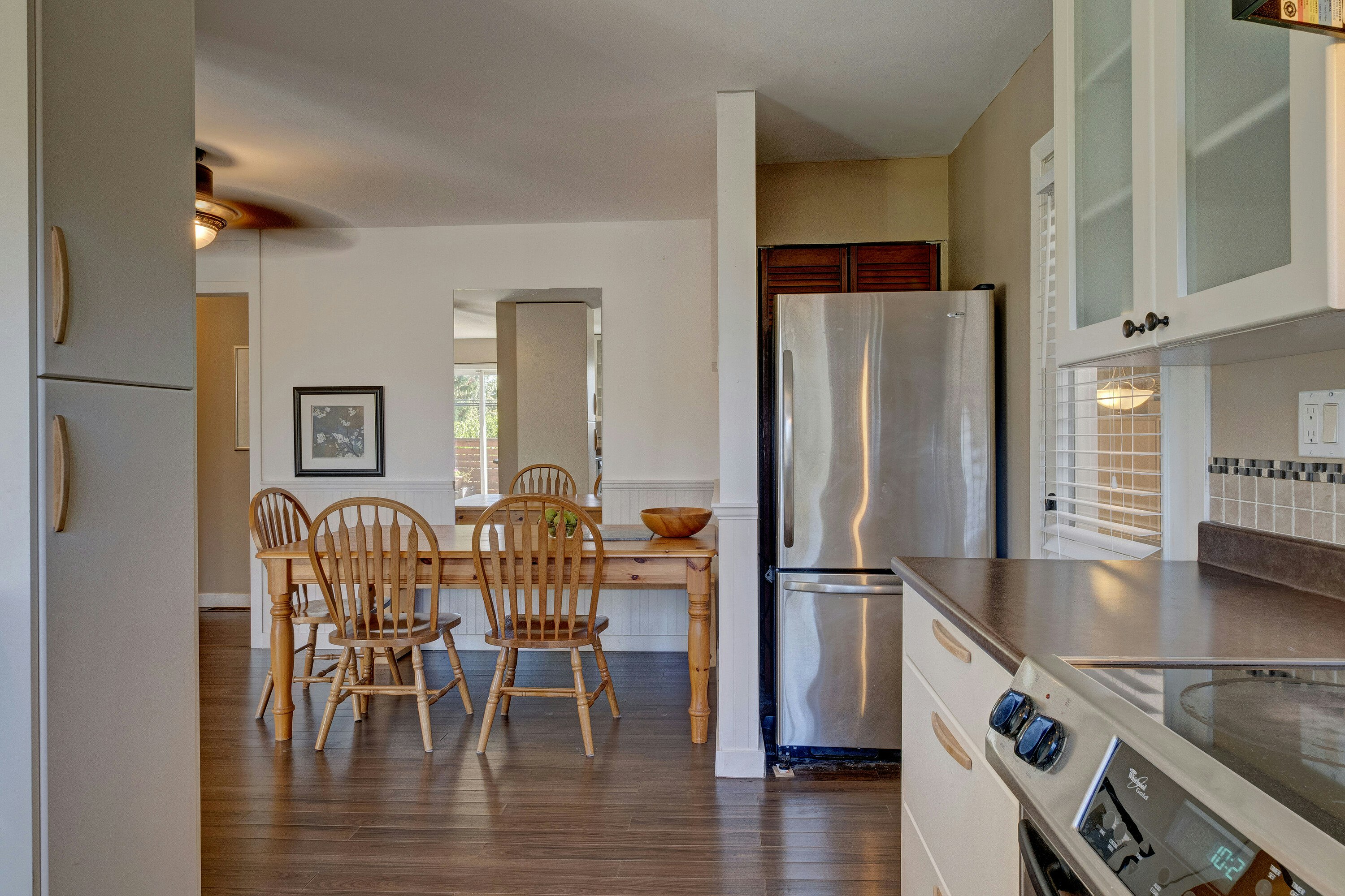 5582 Emerson Road, Sechelt, BC, V7Z 0R8 - 15