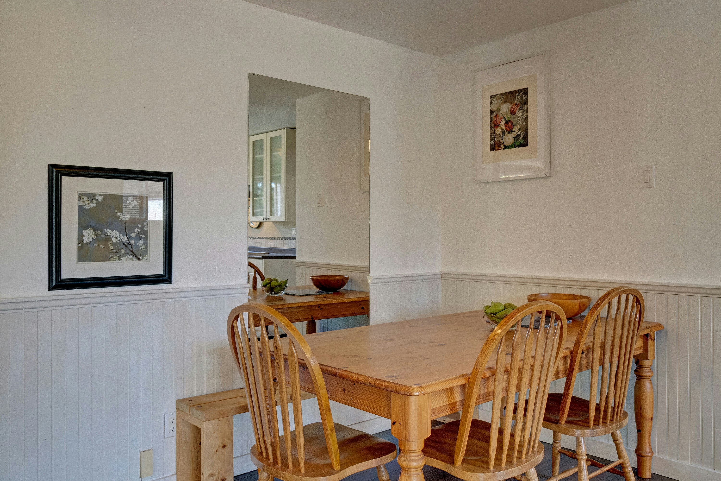 5582 Emerson Road, Sechelt, BC, V7Z 0R8 - 16