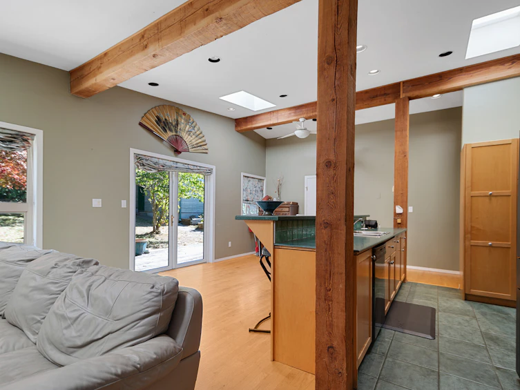 5134 Radcliffe Road, Sechelt, BC, V7Z 0G5 - 11