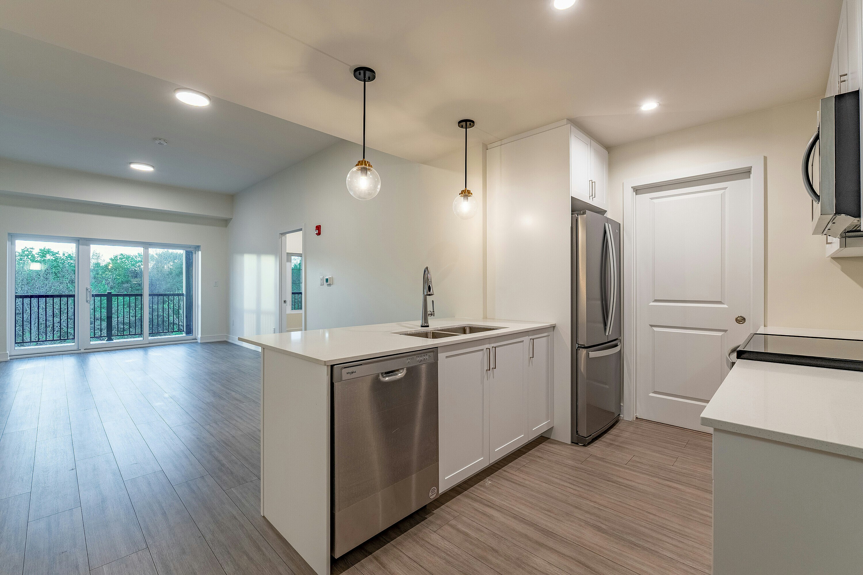 316-121 Mary Street, Clearview, ON, L0M 1G0
